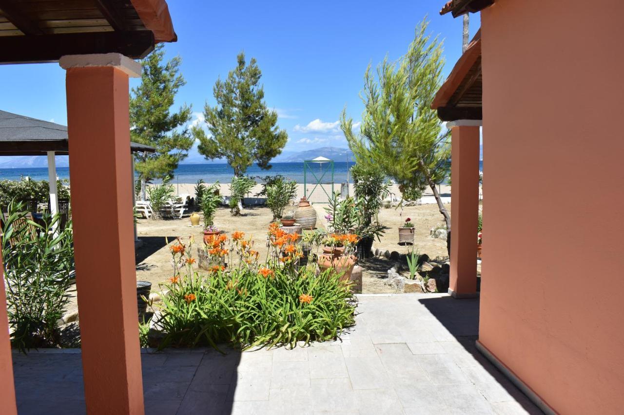 Bouka Beachfront Bungalows Άγιος Νικόλαος Εξωτερικό φωτογραφία