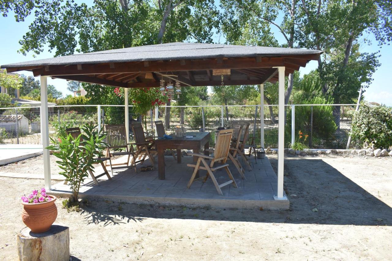 Bouka Beachfront Bungalows Άγιος Νικόλαος Εξωτερικό φωτογραφία