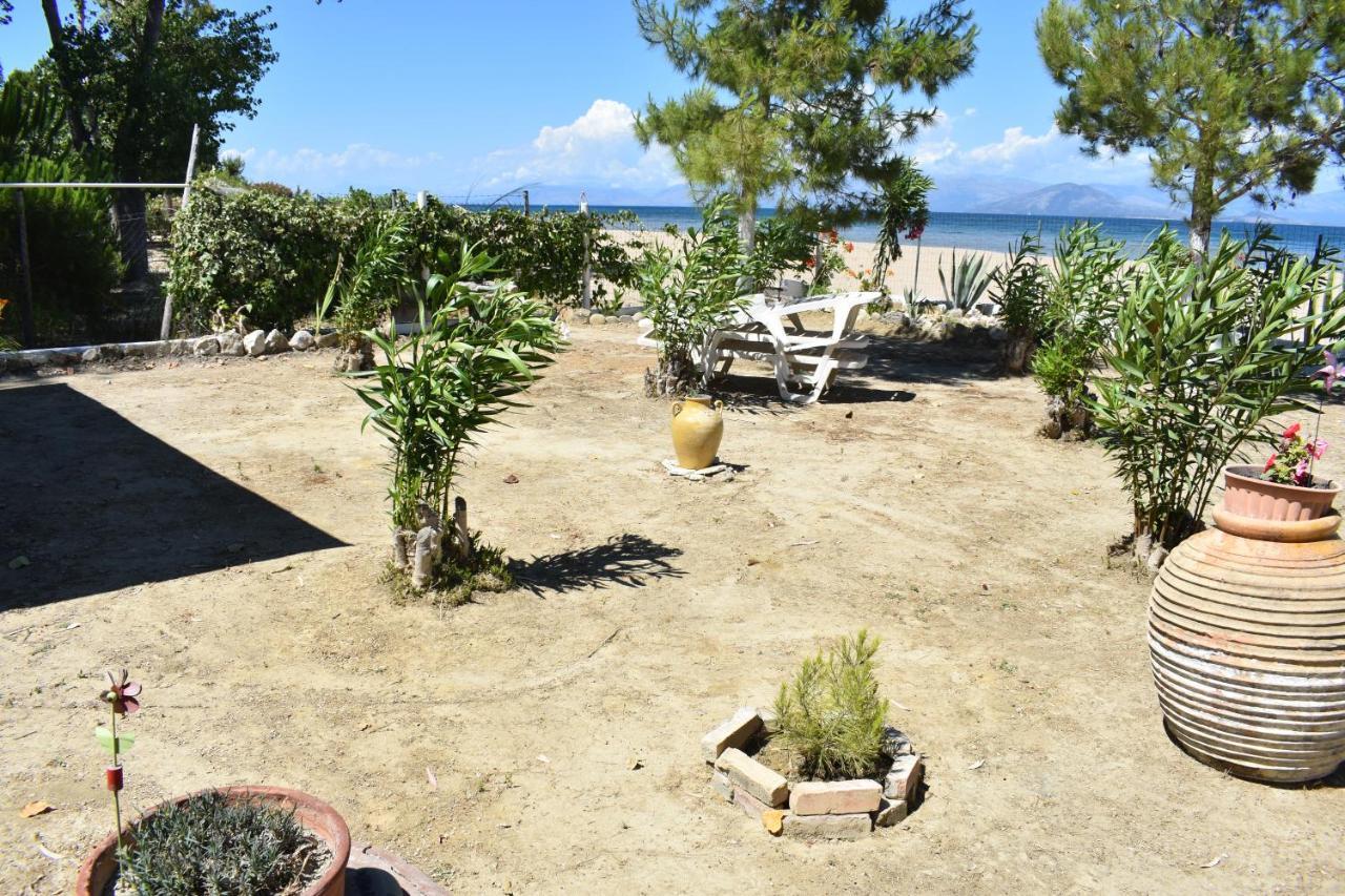 Bouka Beachfront Bungalows Άγιος Νικόλαος Εξωτερικό φωτογραφία