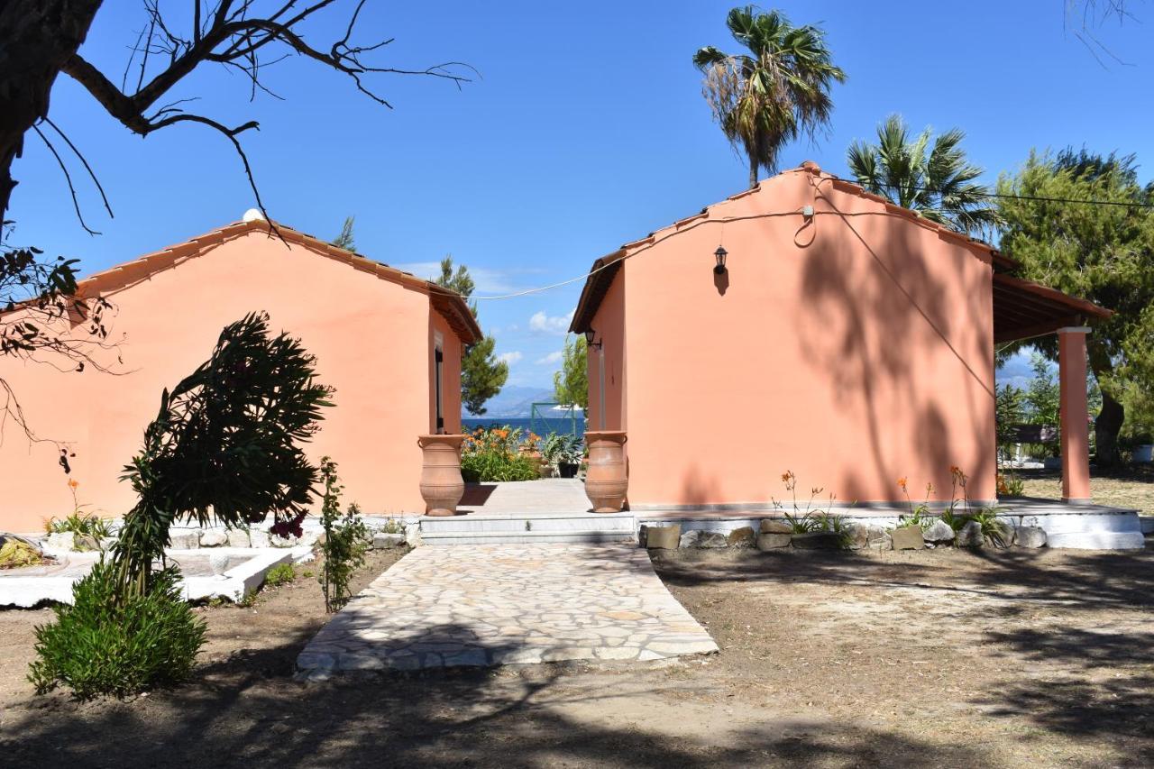 Bouka Beachfront Bungalows Άγιος Νικόλαος Εξωτερικό φωτογραφία